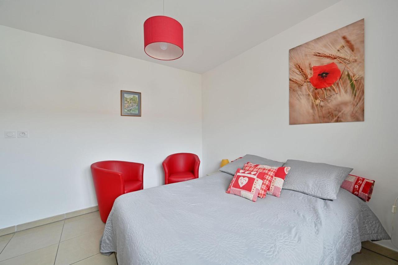 Apartament Ilot Coquelicot - Parking Gratuit Securise - Ac Clim - Ascenseur - Balcon LʼIsle-sur-la-Sorgue Zewnętrze zdjęcie